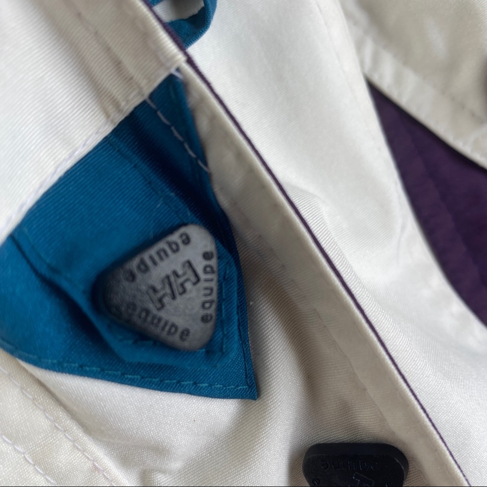 Helly Hansen White and Purple Ski Jacket - Picture 5 of 16